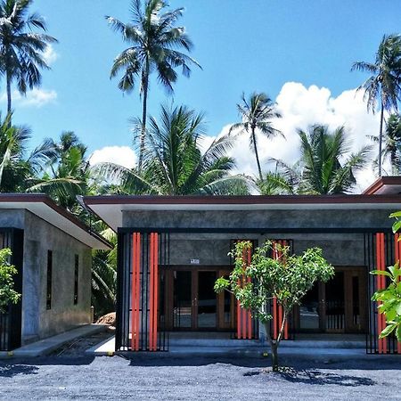 Klang Aow Seafood & Resort Khanom Exterior foto